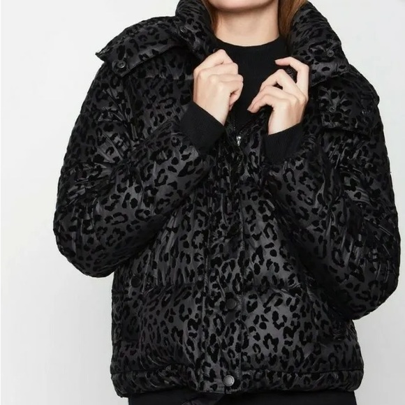 BCBGeneration Hooded Midweight Puffer Jacket in Black/Leopard - Picture 2 of 9